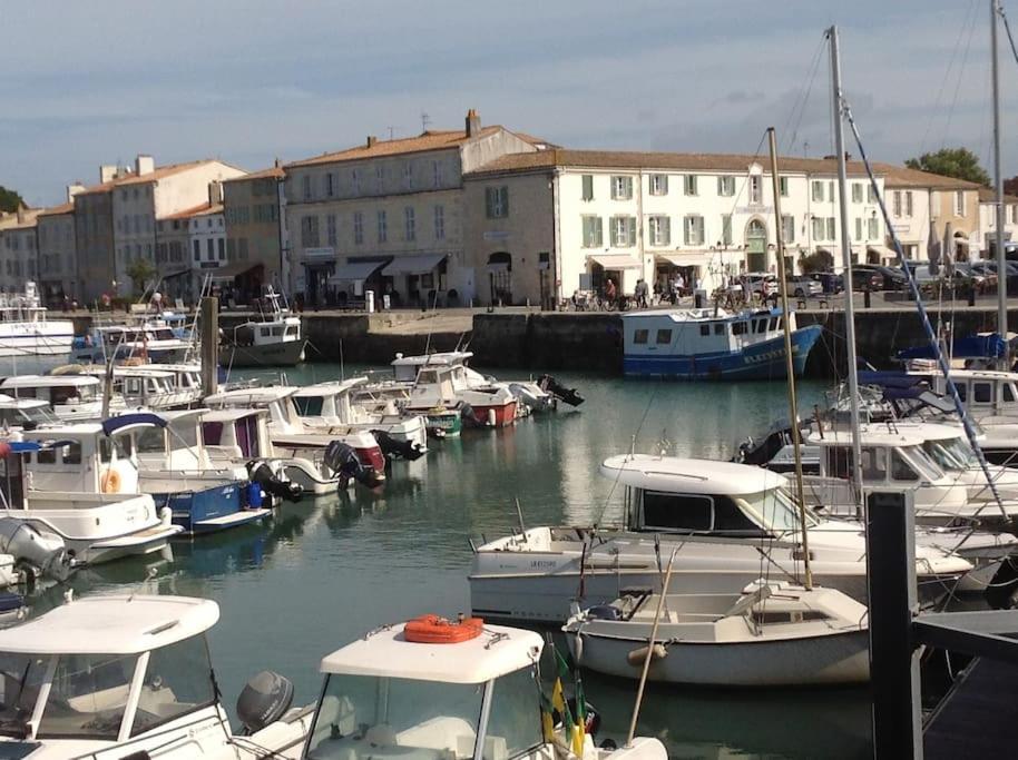 Eole, Idealement Situe Sur Le Port De St Martin De Re Saint-Martin-de-Ré Εξωτερικό φωτογραφία